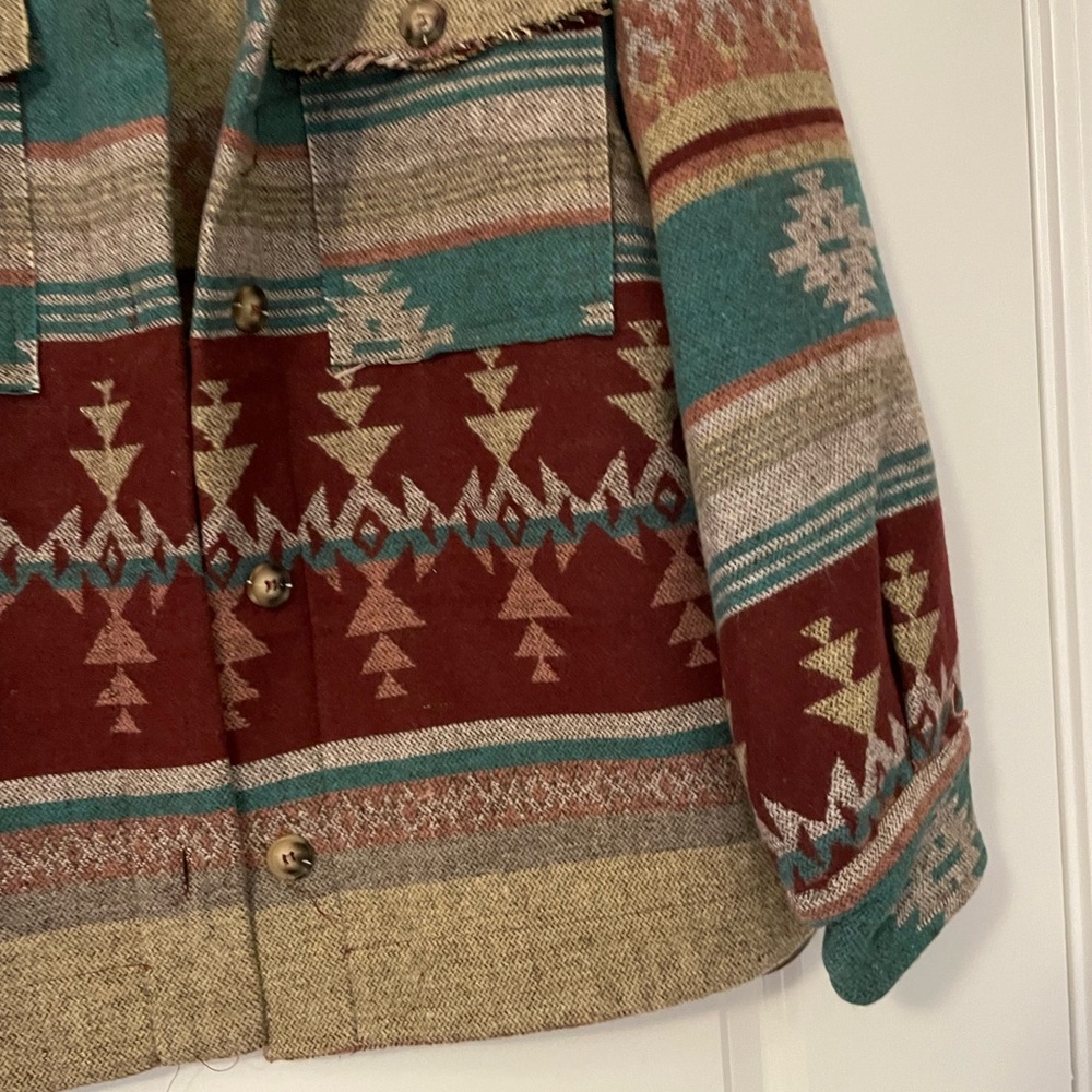 NWT Vici New In Aztec Southwestern Shacket Jacket - Picture 6 of 8